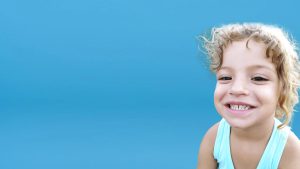 Βοηθήστε το παιδί σας να μη φοβάται τον οδοντίατρο.